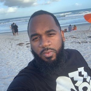 Meet your Posher, Mitchel